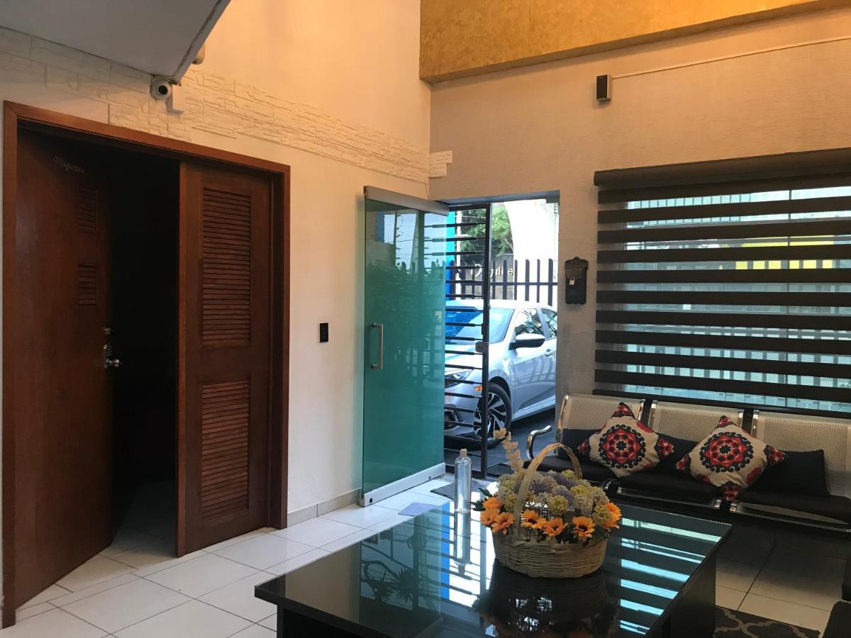 Отель Casa D Miros Familias , Grupos Y Empresas Max 20 P Гвадалахара Экстерьер фото